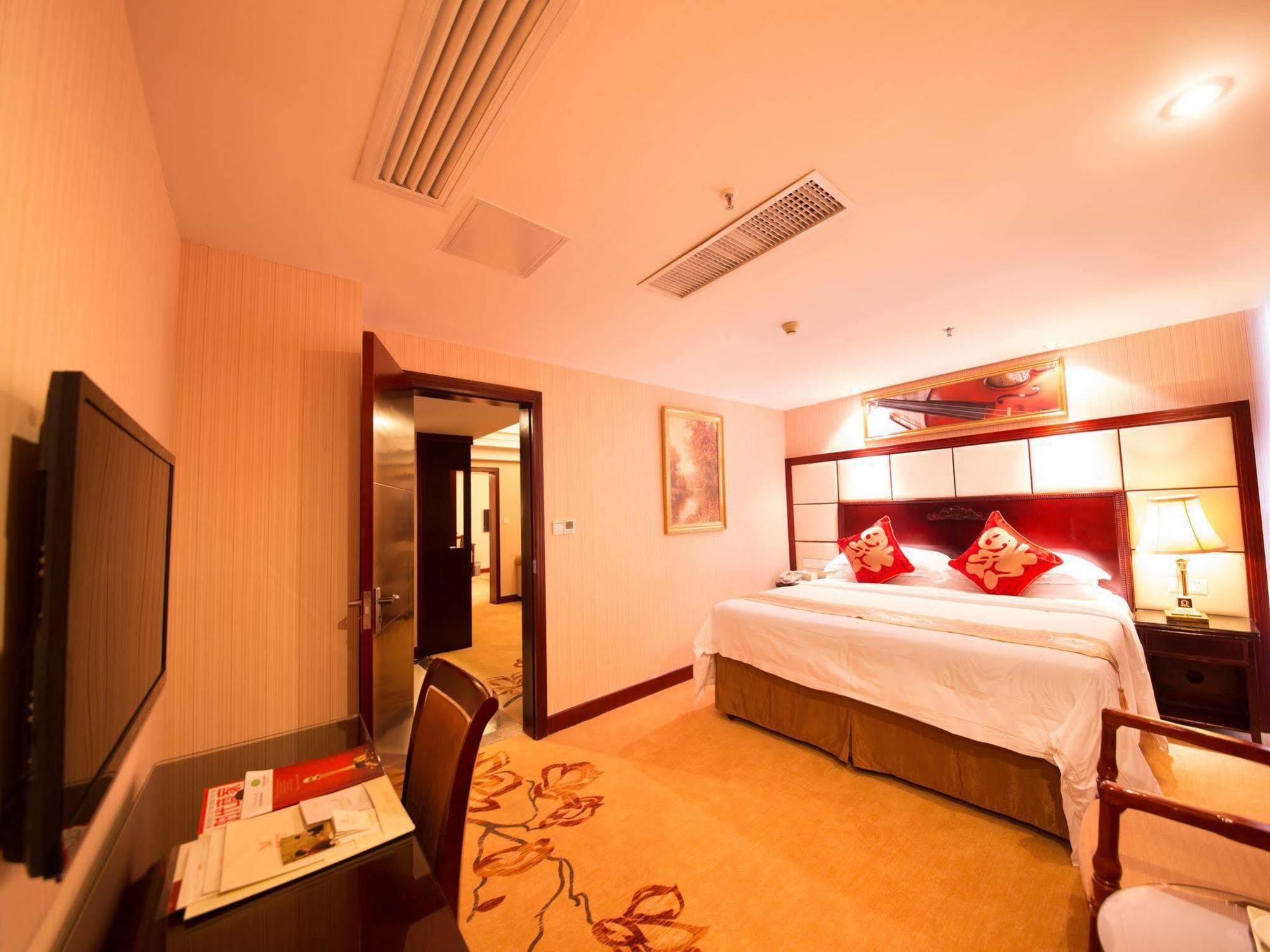 Vienna Hotel Guilin Branch Exterior foto